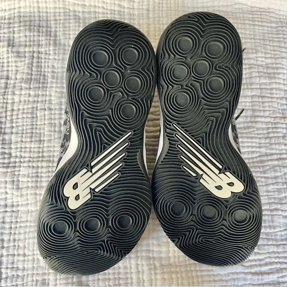 New Balance | Black and White Leopard Two WXY V3 Sneakers